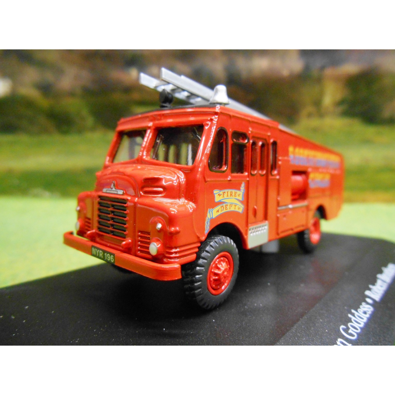 1 76 fire engine