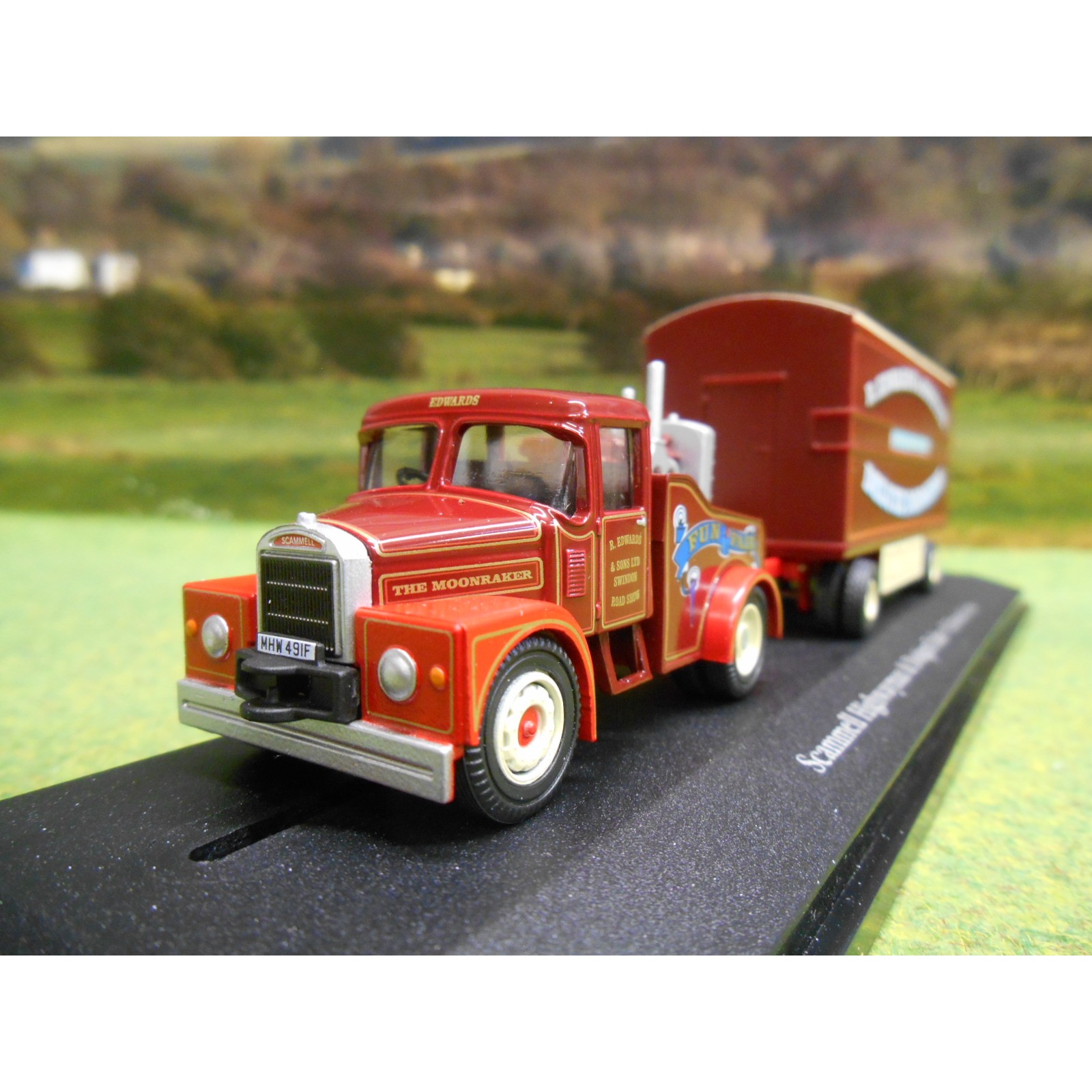Amazon | HTLNUZD 1/64 合金車 マックアンセム Lonestar UP