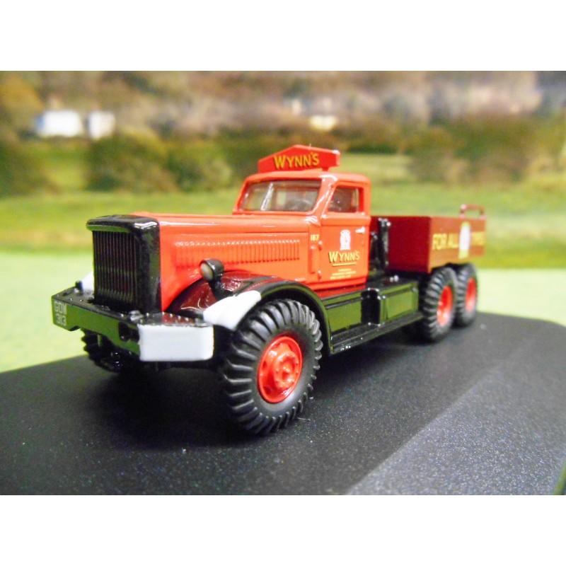 OXFORD 1:76 PICKFORDS DIAMOND T BALLAST TRUCK - One32 Farm toys and models