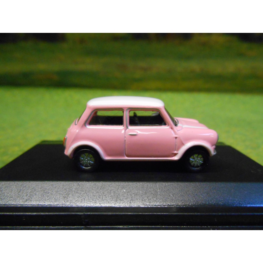 OXFORD 1:76 1968 MINI COOPER S MK3 PINK & WHITE - One32 Farm toys and ...