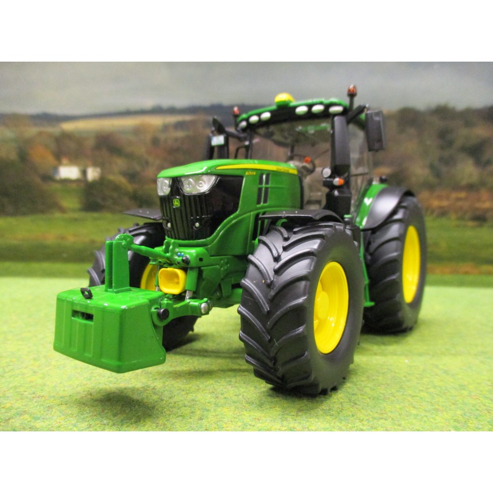 WIKING 1:32 JOHN DEERE 6250R TRACTOR - One32 Farm toys and models