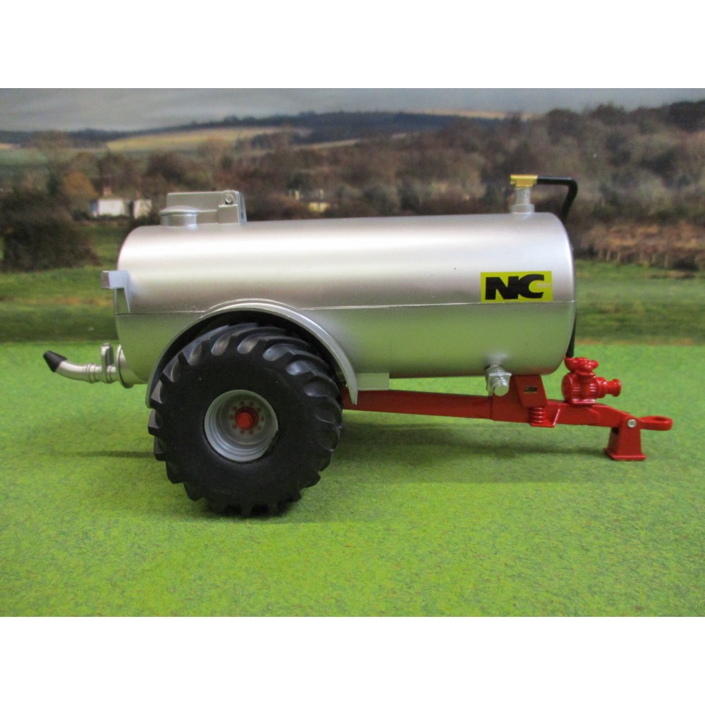 BRITAINS 1:32 NC 2500 SLURRY TANKER FIELD SIDE SILVER - One32 Farm toys ...