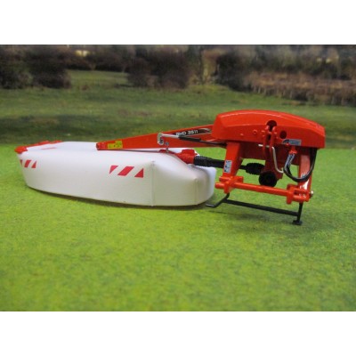 UNIVERSAL HOBBIES 1:32 KUHN GMD 3511 REAR DISC MOWER