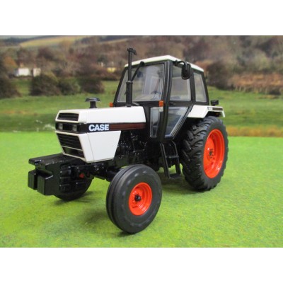 UNIVERSAL HOBBIES 1:32 CASE 1494 2WD TRACTOR (1983)