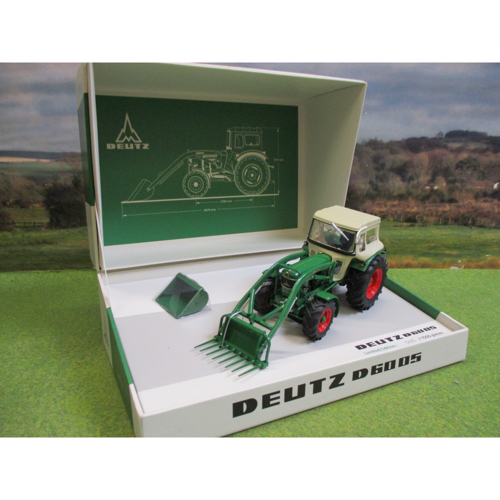 1/32 Deutz D60 05 4WD - Farm Equipment-Deutz-Fahr : Model
