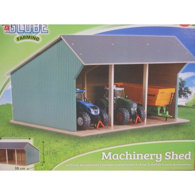 KIDS GLOBE 1:32 LARGE WOODEN TRACTOR BARN FOR SIKU & BRITAINS SIZE 