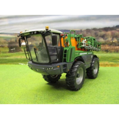 UNIVERSAL HOBBIES AMAZONE PANTERA 4503 SELF PROPELLED CROP SPRAYER 1/32