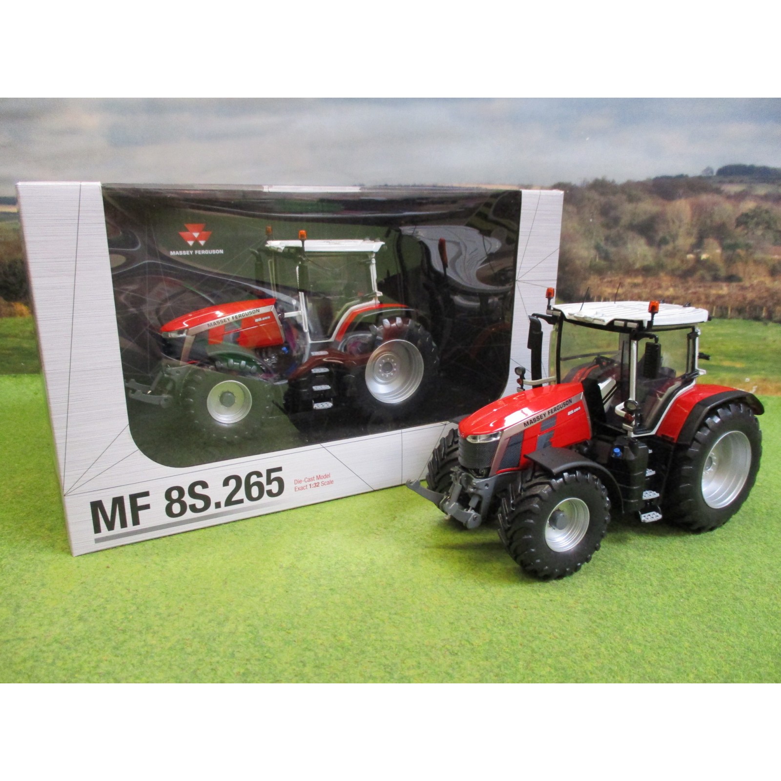 UNIVERSAL HOBBIES 1:32 MASSEY FERGUSON 8S.265 4WD TRACTOR - One32