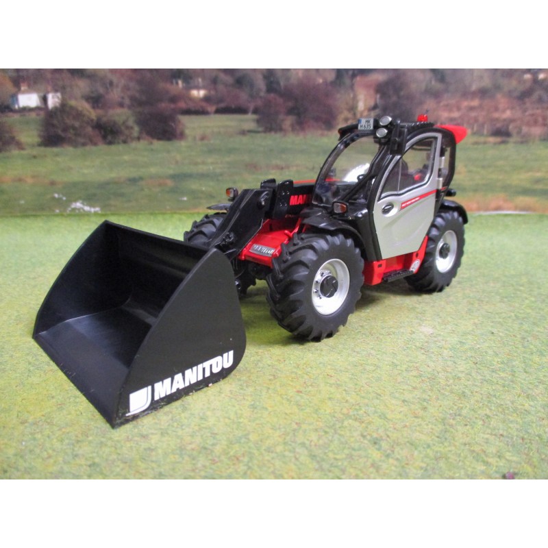 Wiking Manitou MLT 635 テレスコピックローダー 1:32 - ホビーラジコン