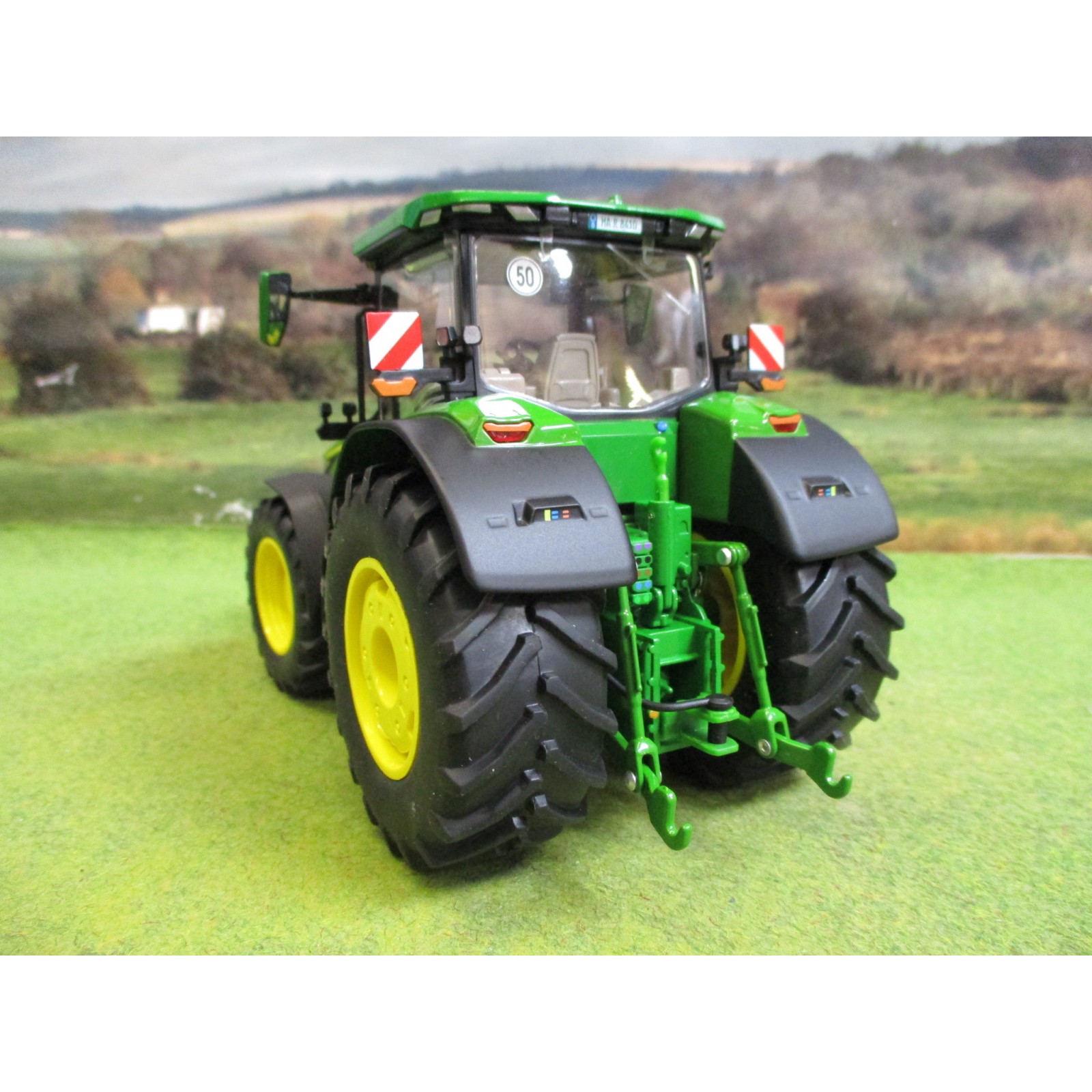 ミニカー Wiking1/32 John Deere 6210R ミニカー Wiking1/32 John Deere 6210R Wiking1/32 John Deere 6210R