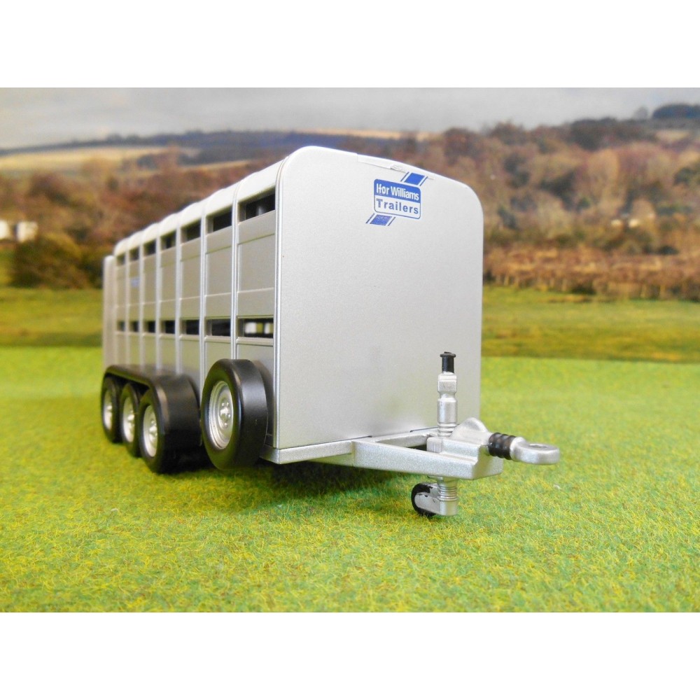 BRITAINS 1:32 IFOR WILLIAMS TA510T TRIAXLE LIVESTOCK TRAILER - One32 ...