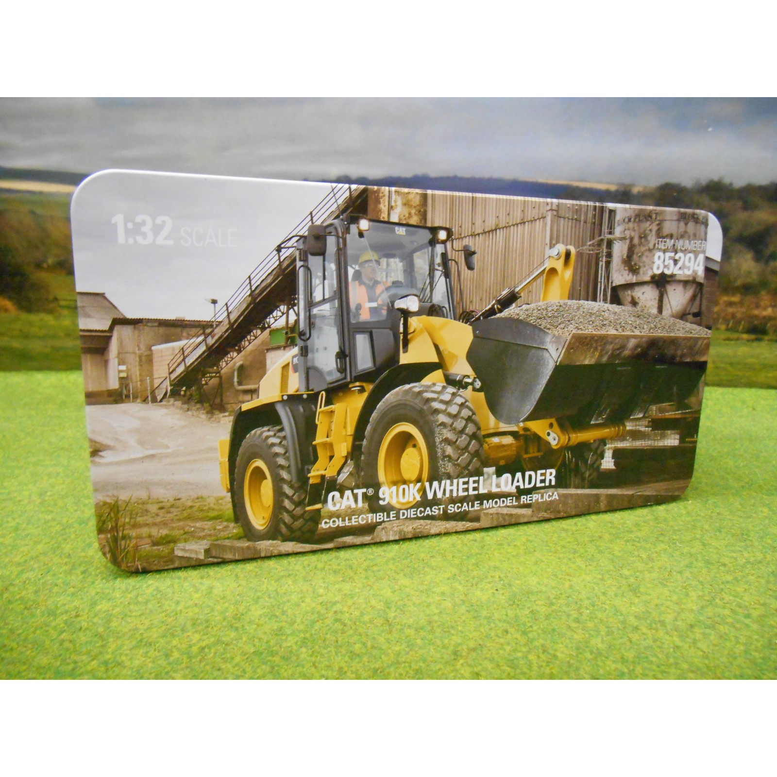 CATERPILLAR 1/32 910K WHEEL LOADER